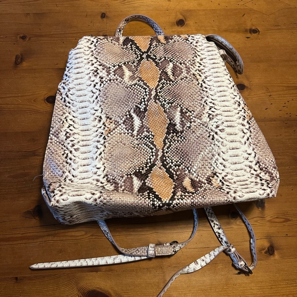 Snakeskin Patterned Women's Backpack - image 3
